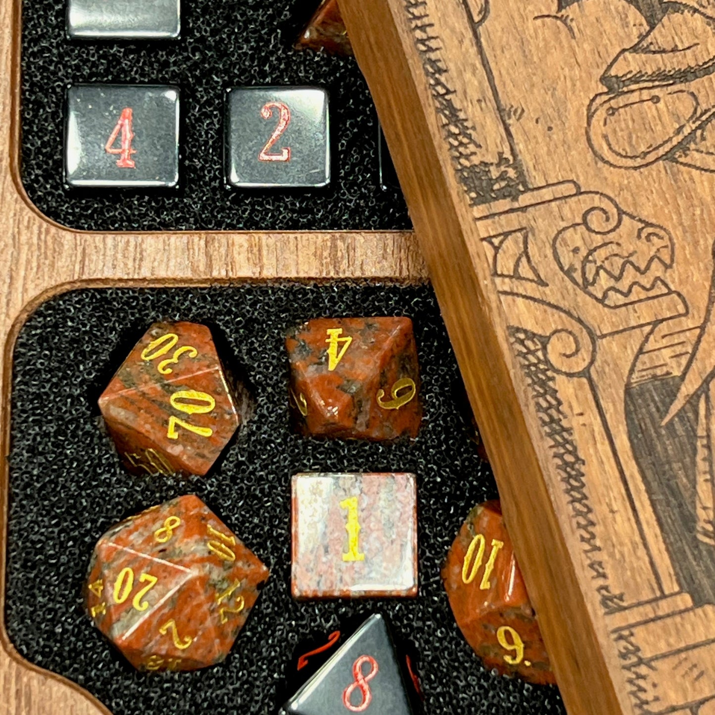 Beadle & Grimm's Rogue Anniversary Dice Set