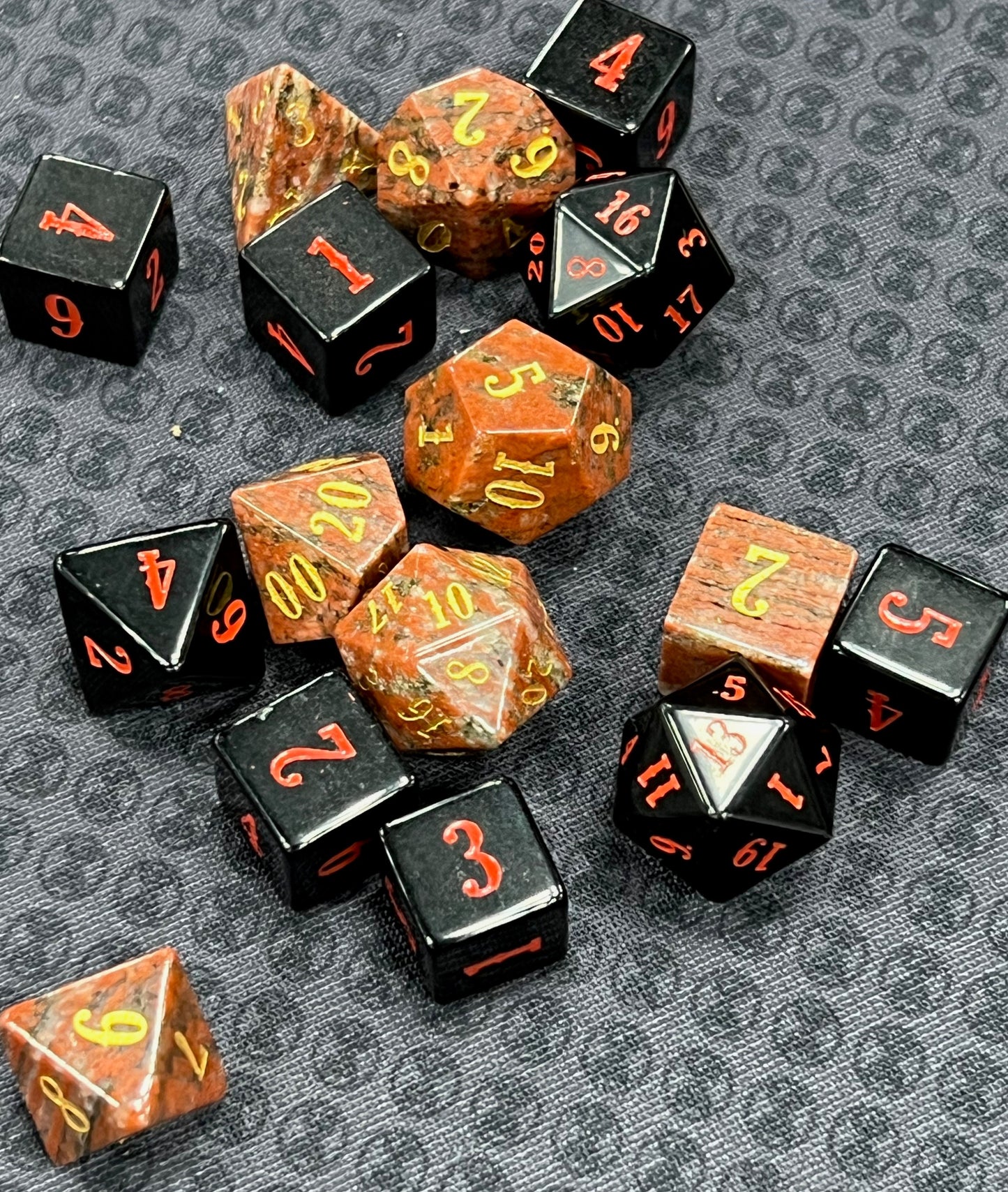 Beadle & Grimm's Rogue Anniversary Dice Set