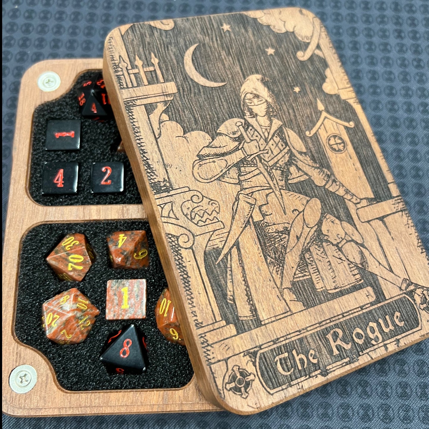 Beadle & Grimm's Rogue Anniversary Dice Set