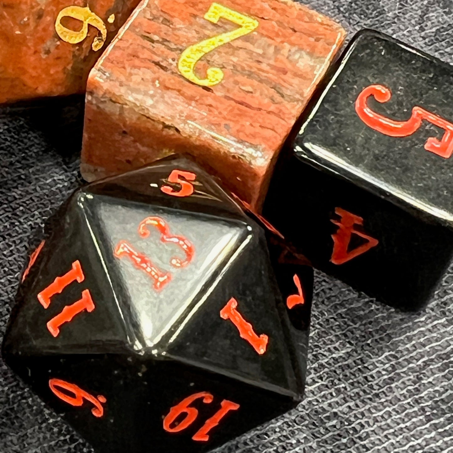 Beadle & Grimm's Rogue Anniversary Dice Set