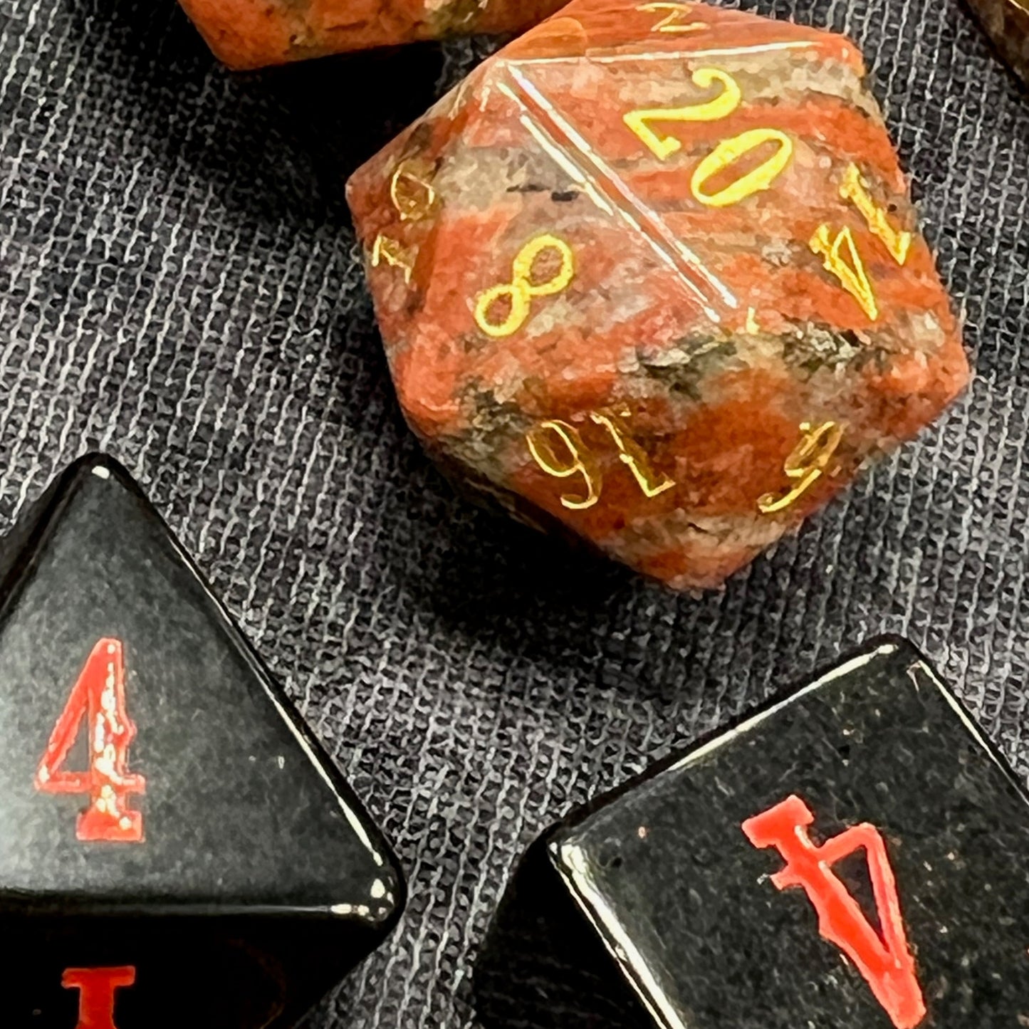 Beadle & Grimm's Rogue Anniversary Dice Set